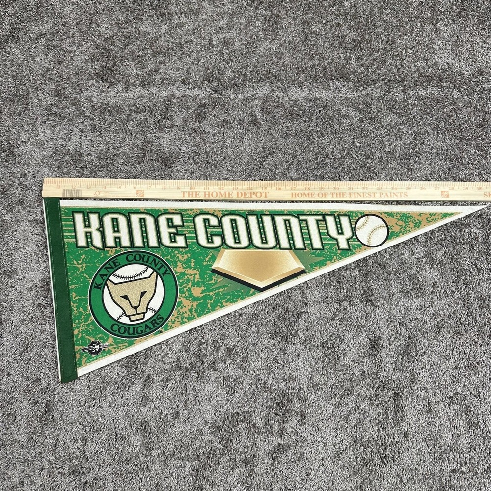 VTG Kane‎ County Cougars Pennant Flag 1998 MLB Felt Banner Green Baseball Decor